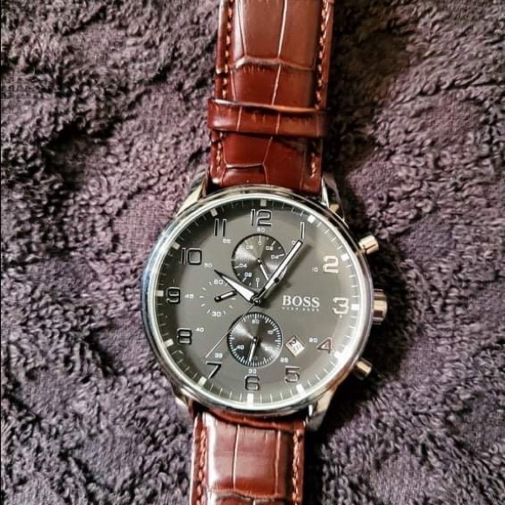 Mens watch